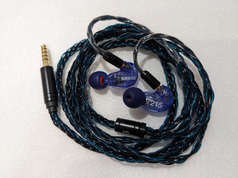 Shure SE215 Special Edition 本体
