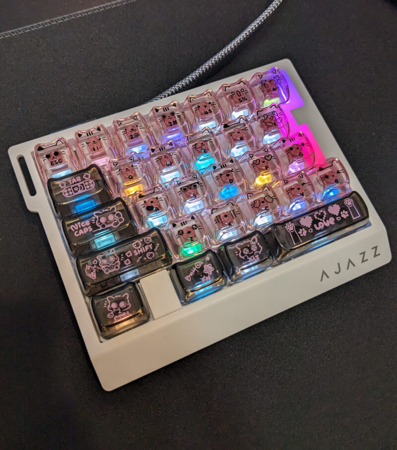 AJAZZ AK029のキーとライティング