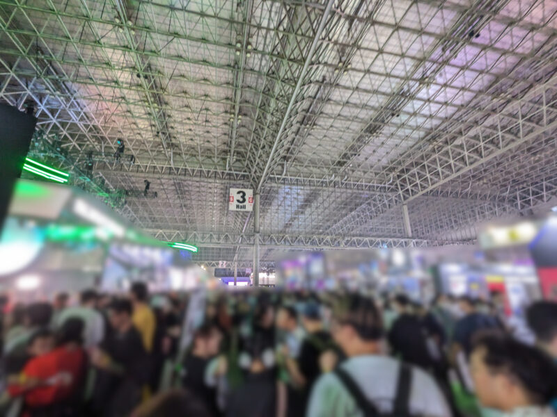 東京ゲームショウ2026の展示ホール全体の雰囲気